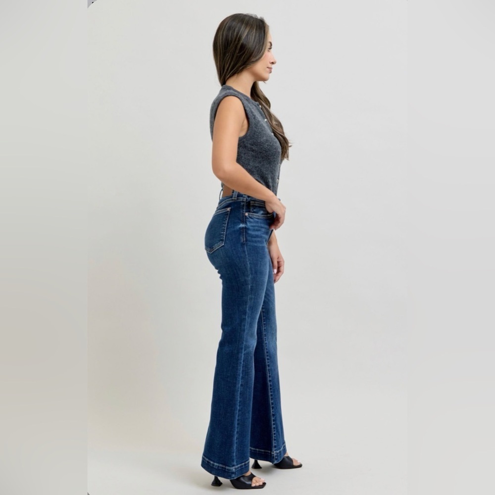 MAKE OFFER Judy Blue PETITE Jasmine Dark Blue Flare Jeans - Picture 5 of 9